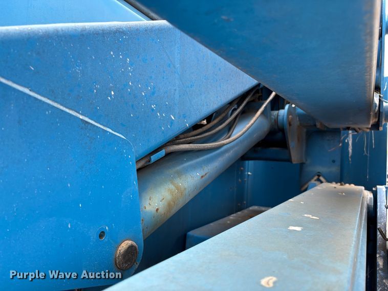 image for item EO4293 1998 Genie Z-45/22 boom lift