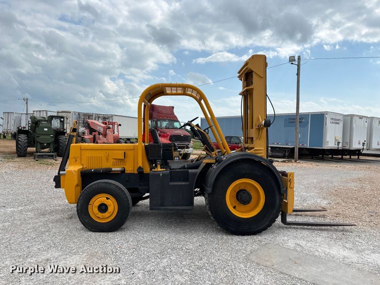 image for item EO4297 Champ 530-70 forklift
