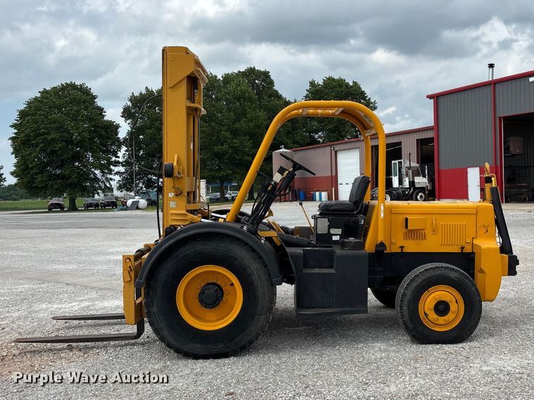 image for item EO4297 Champ 530-70 forklift