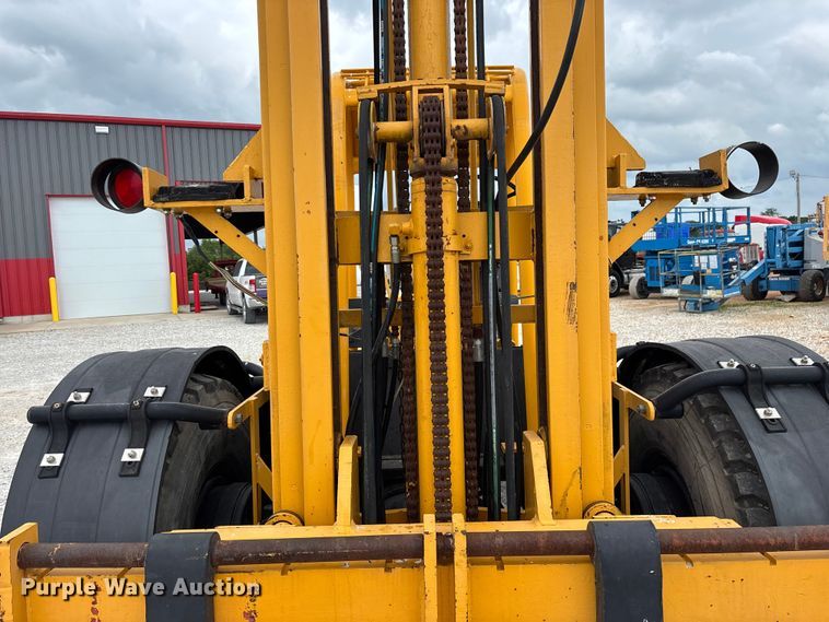 image for item EO4297 Champ 530-70 forklift