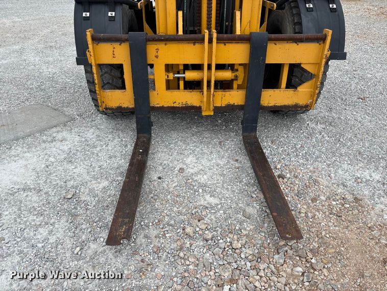 image for item EO4297 Champ 530-70 forklift