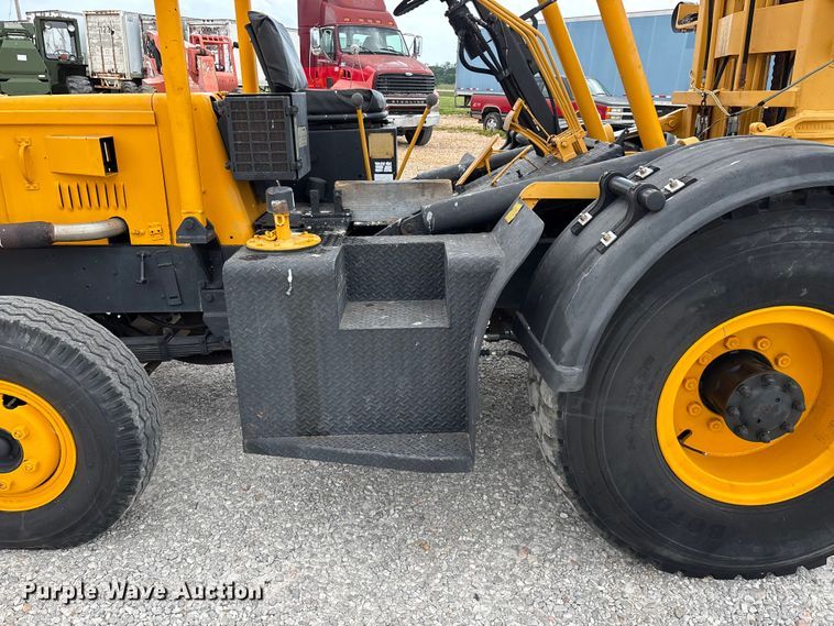 image for item EO4297 Champ 530-70 forklift