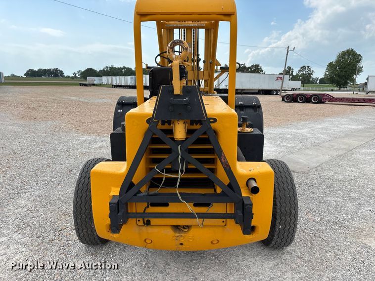 image for item EO4297 Champ 530-70 forklift
