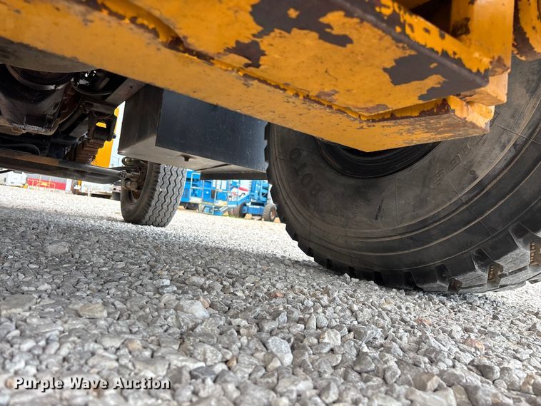 image for item EO4297 Champ 530-70 forklift