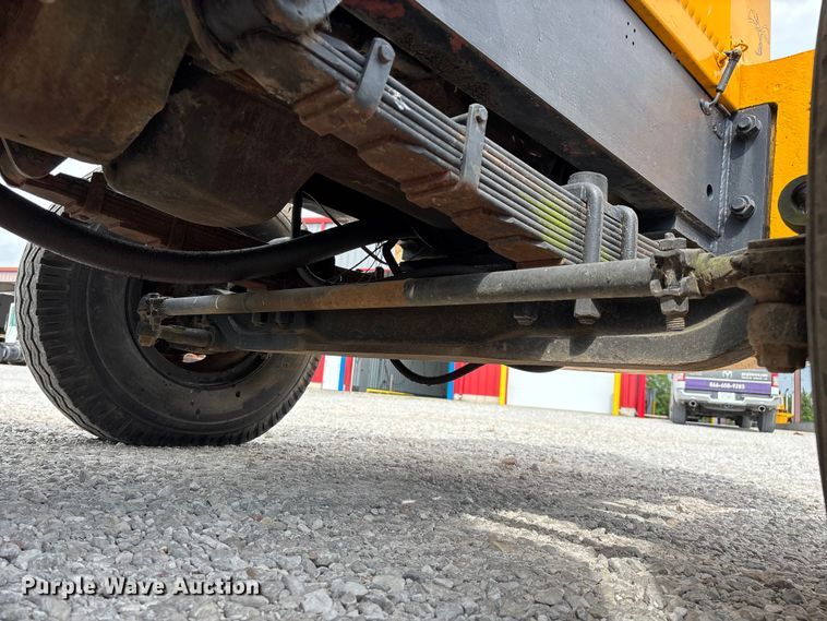 image for item EO4297 Champ 530-70 forklift