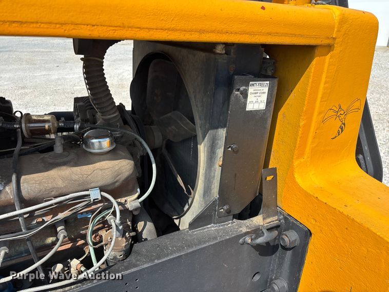 image for item EO4297 Champ 530-70 forklift