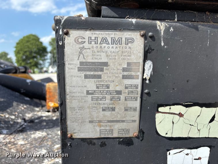 image for item EO4297 Champ 530-70 forklift