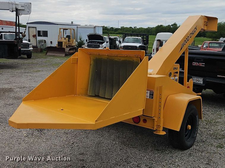 image for item EO7288 1998 Wood/Chuck Chipper Corp. wood chipper