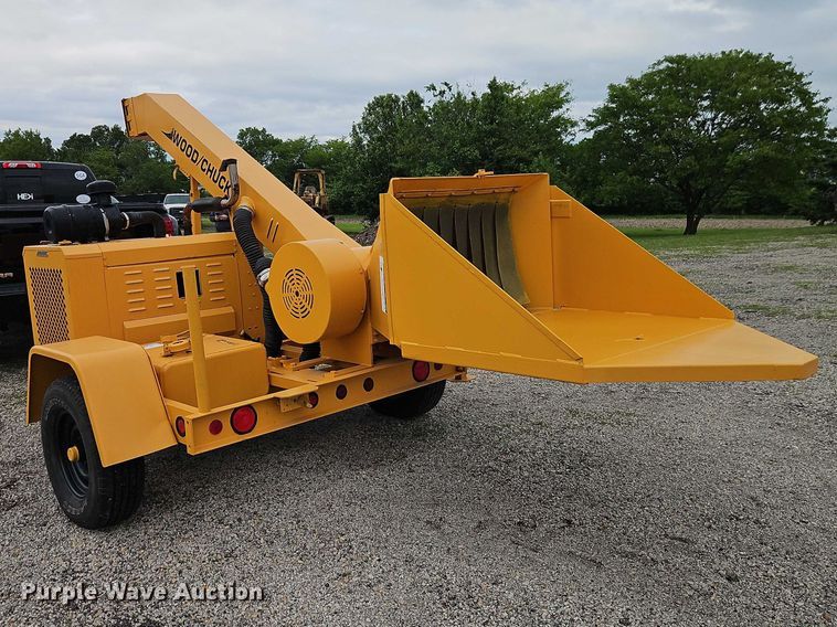 image for item EO7288 1998 Wood/Chuck Chipper Corp. wood chipper