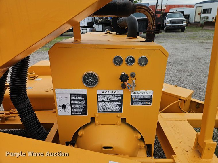 image for item EO7288 1998 Wood/Chuck Chipper Corp. wood chipper