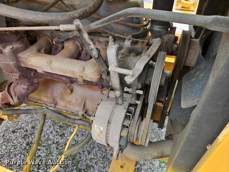 image for item EO7288 1998 Wood/Chuck Chipper Corp. wood chipper