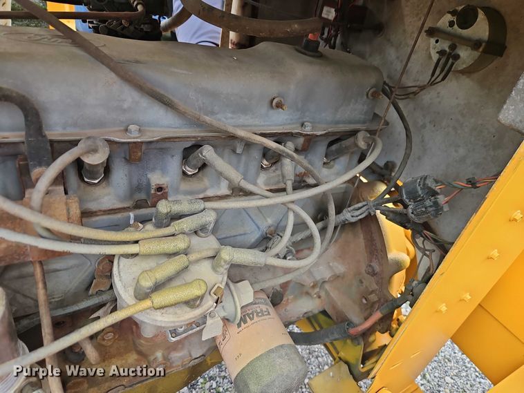 image for item EO7288 1998 Wood/Chuck Chipper Corp. wood chipper