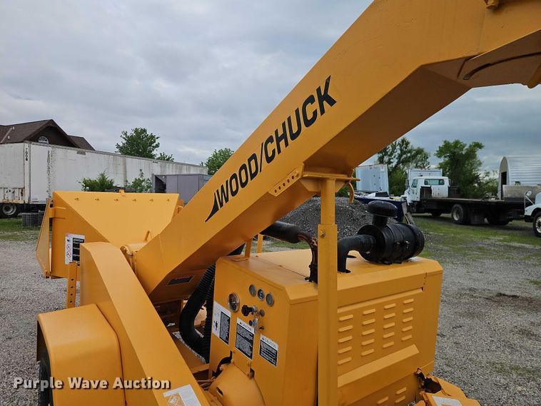 image for item EO7288 1998 Wood/Chuck Chipper Corp. wood chipper