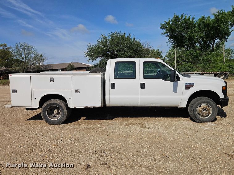 image for item EO7291 2008 Ford F350 Super Duty Crew Cab utility bed pickup truck