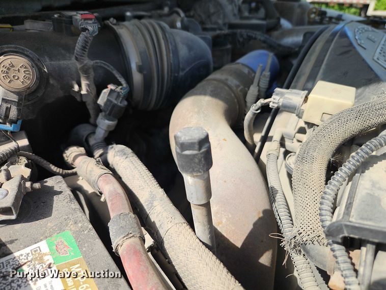 image for item EO7291 2008 Ford F350 Super Duty Crew Cab utility bed pickup truck