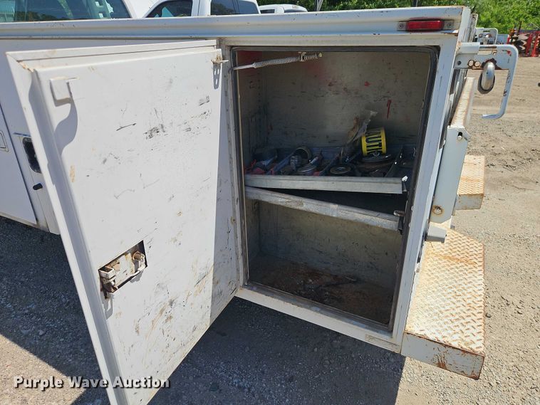 image for item EO7310 2011 Ford F350 Super Duty Ext. Cab utility bed pickup truck