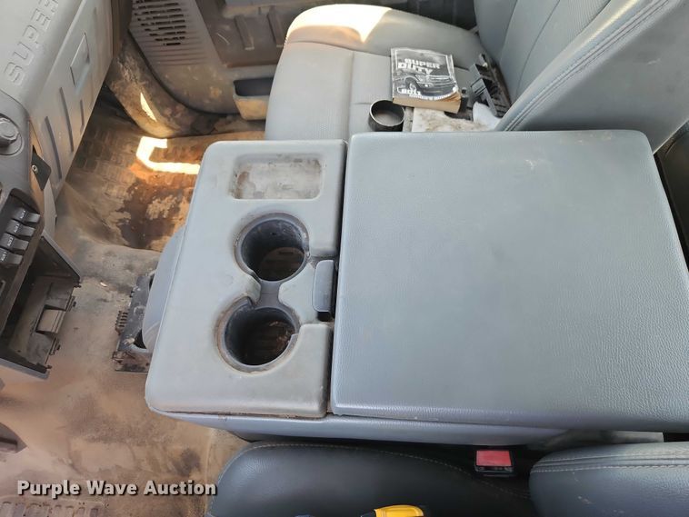 image for item EO7310 2011 Ford F350 Super Duty Ext. Cab utility bed pickup truck