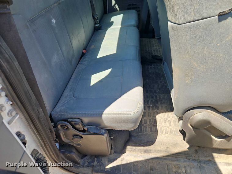 image for item EO7310 2011 Ford F350 Super Duty Ext. Cab utility bed pickup truck