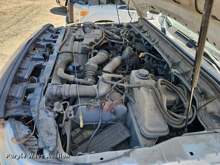 image for item EO7310 2011 Ford F350 Super Duty Ext. Cab utility bed pickup truck