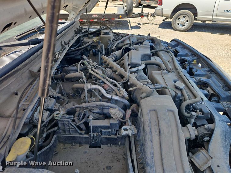 image for item EO7310 2011 Ford F350 Super Duty Ext. Cab utility bed pickup truck