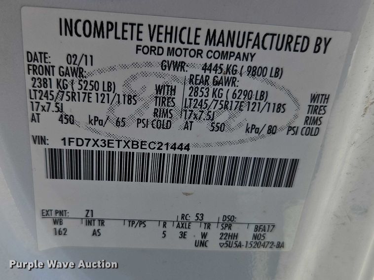 image for item EO7310 2011 Ford F350 Super Duty Ext. Cab utility bed pickup truck
