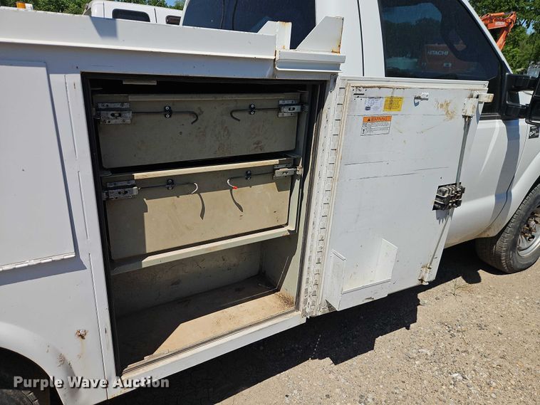 image for item EO7311 2014 Ford F350 Super Duty Ext. Cab utility bed pickup truck