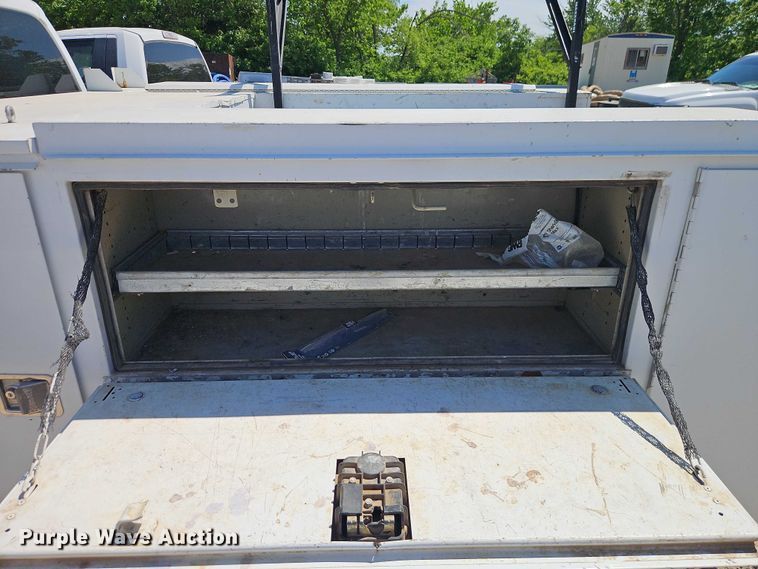 image for item EO7311 2014 Ford F350 Super Duty Ext. Cab utility bed pickup truck