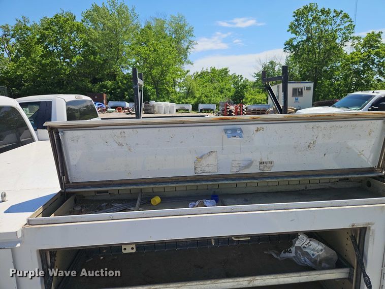 image for item EO7311 2014 Ford F350 Super Duty Ext. Cab utility bed pickup truck