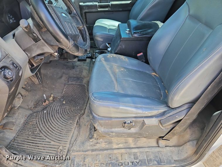 image for item EO7311 2014 Ford F350 Super Duty Ext. Cab utility bed pickup truck