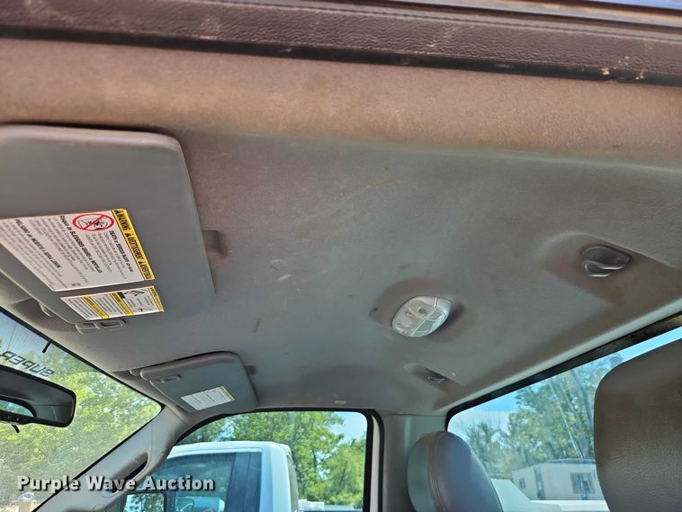 image for item EO7311 2014 Ford F350 Super Duty Ext. Cab utility bed pickup truck