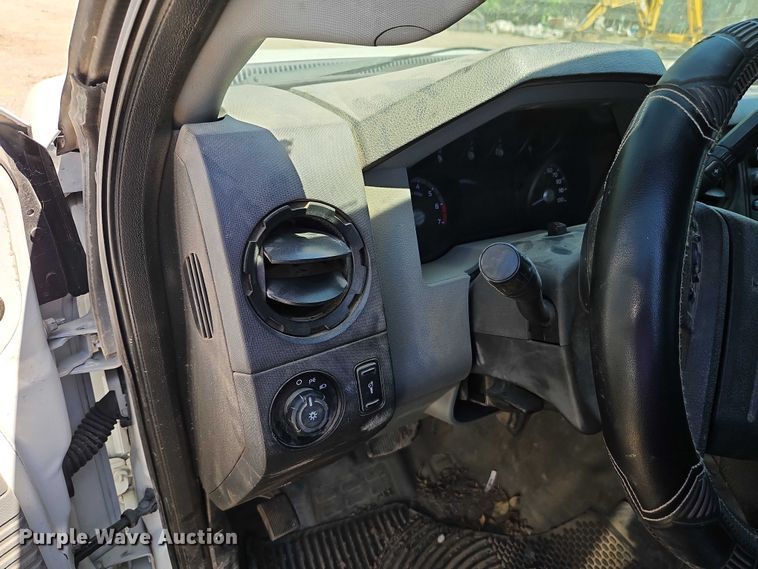 image for item EO7311 2014 Ford F350 Super Duty Ext. Cab utility bed pickup truck