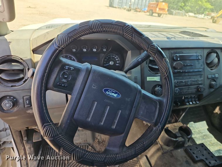 image for item EO7311 2014 Ford F350 Super Duty Ext. Cab utility bed pickup truck