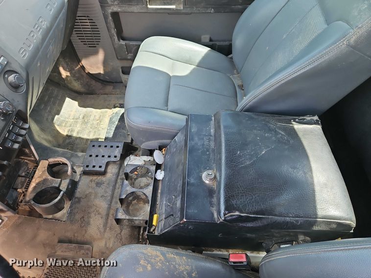image for item EO7311 2014 Ford F350 Super Duty Ext. Cab utility bed pickup truck