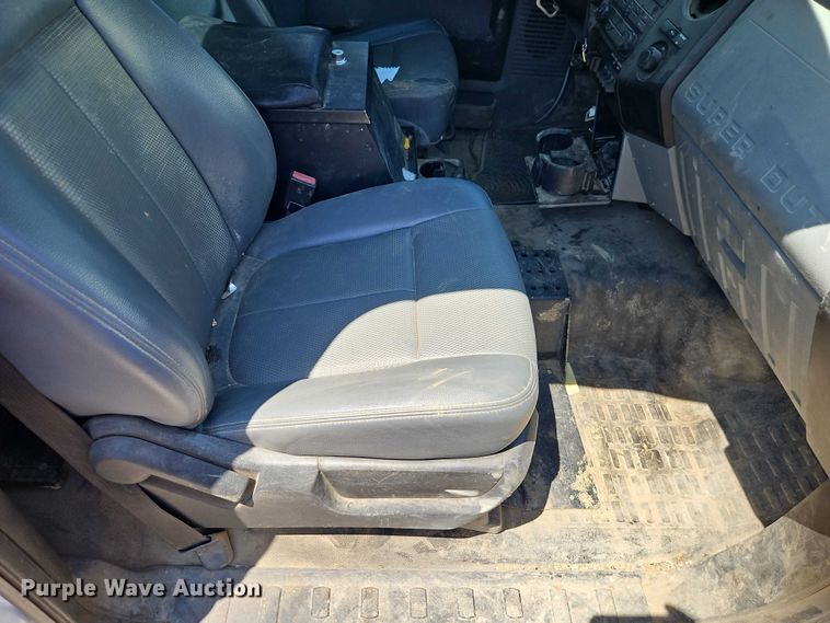 image for item EO7311 2014 Ford F350 Super Duty Ext. Cab utility bed pickup truck