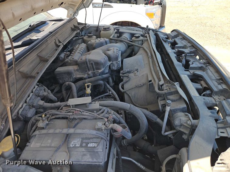 image for item EO7311 2014 Ford F350 Super Duty Ext. Cab utility bed pickup truck