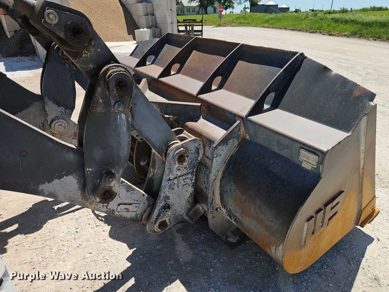 image for item EO7334 Doosan DL250TC wheel loader