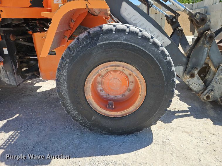 image for item EO7334 Doosan DL250TC wheel loader