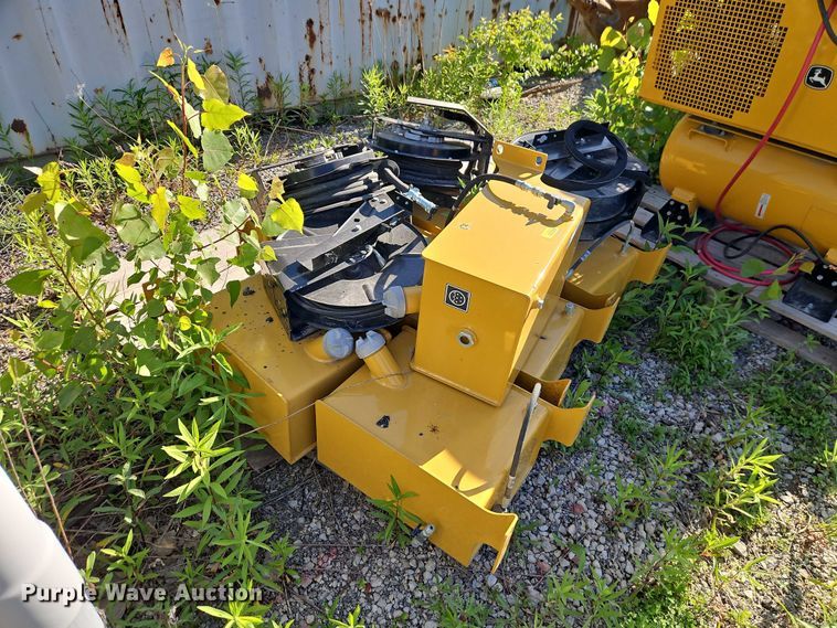 image for item EO7338 Paver attachments