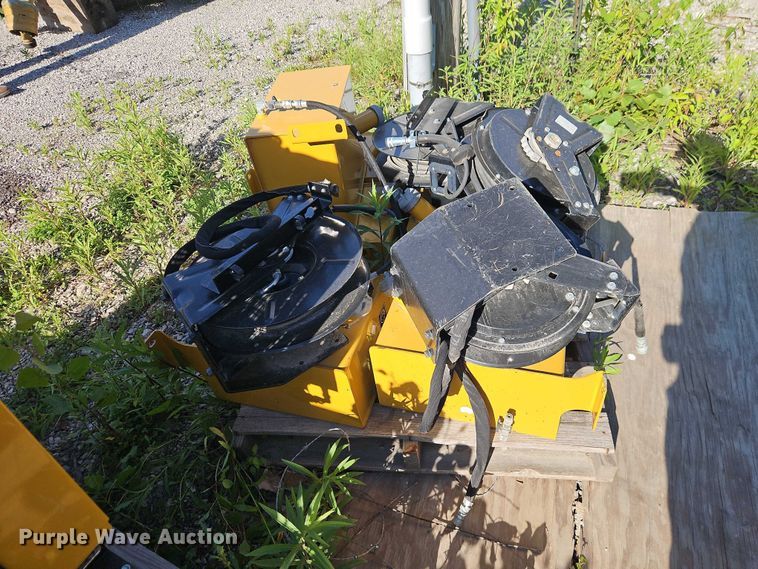 image for item EO7338 Paver attachments