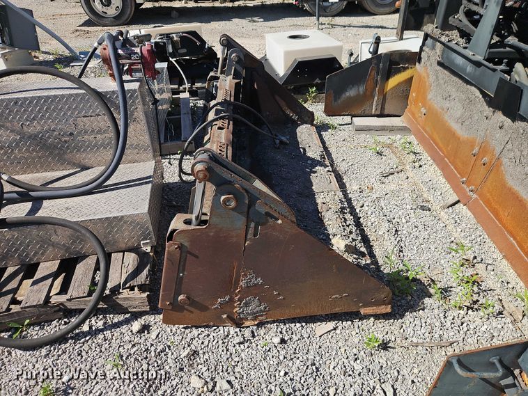 image for item EO7341 Bobcat skid steer four-in-one bucket