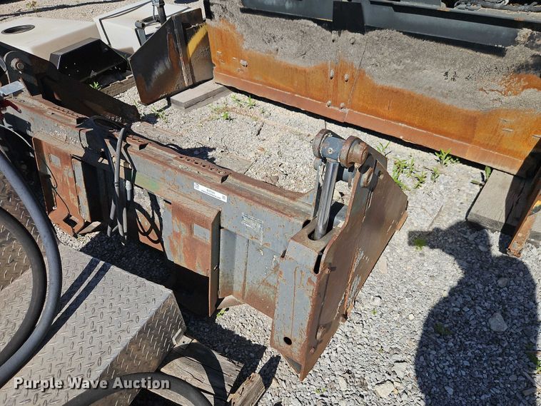 image for item EO7341 Bobcat skid steer four-in-one bucket