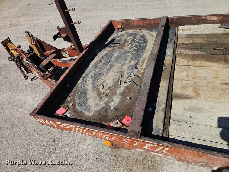 image for item EO7344 1995 Tow Master T-10 PAN equipment trailer