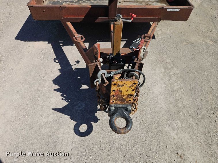 image for item EO7344 1995 Tow Master T-10 PAN equipment trailer