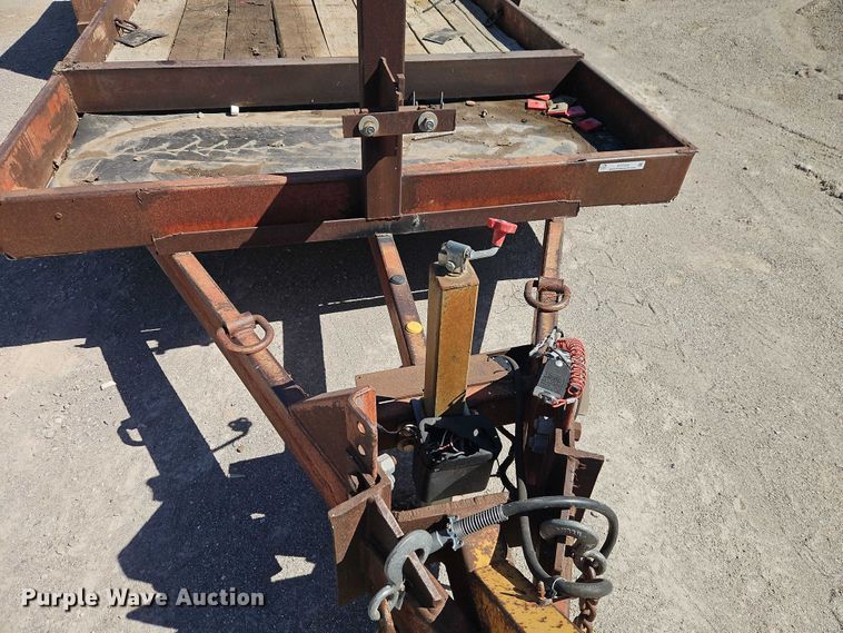 image for item EO7344 1995 Tow Master T-10 PAN equipment trailer