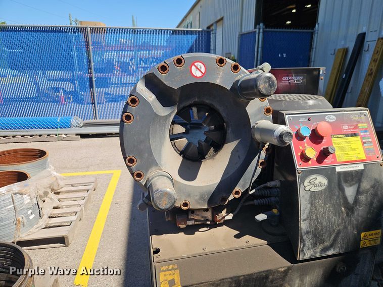 image for item EO7345 Gates GC-32XD hydraulic hose crimp press