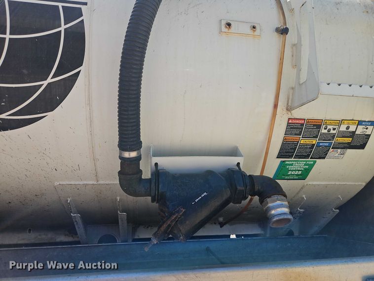 image for item EO7349 2016 International WorkStar 7400 sewer jetter truck