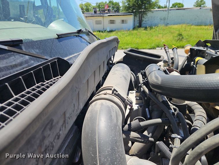 image for item EO7349 2016 International WorkStar 7400 sewer jetter truck