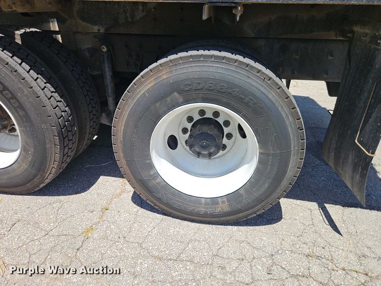 image for item EO7349 2016 International WorkStar 7400 sewer jetter truck