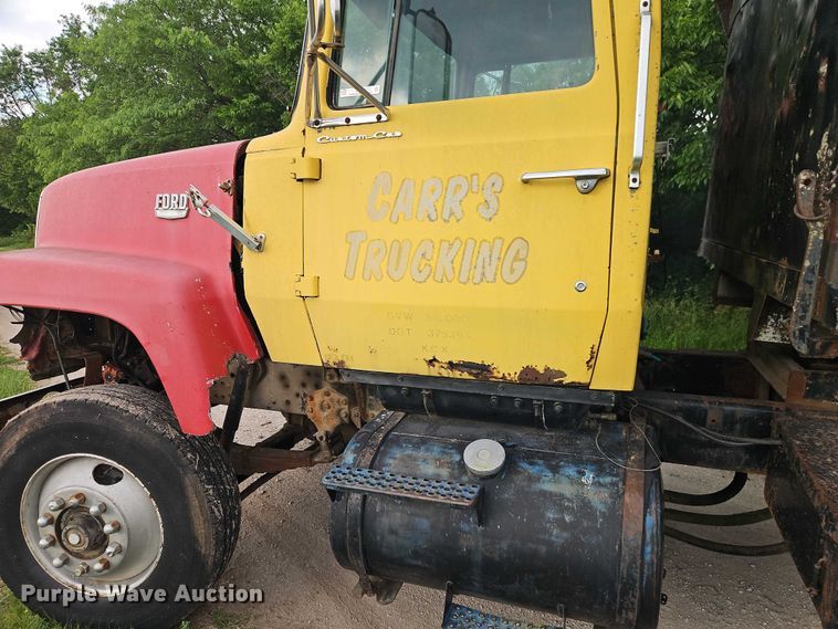 image for item EO7354 1978 Ford 9000 dump truck