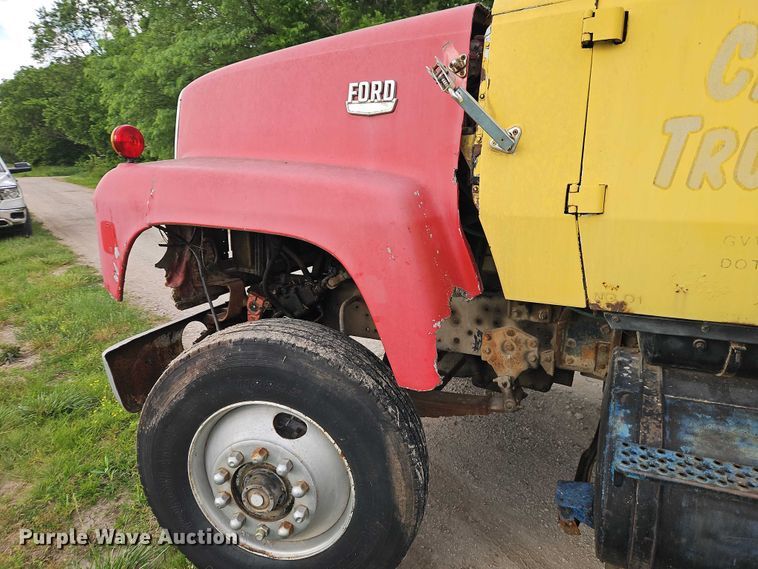 image for item EO7354 1978 Ford 9000 dump truck